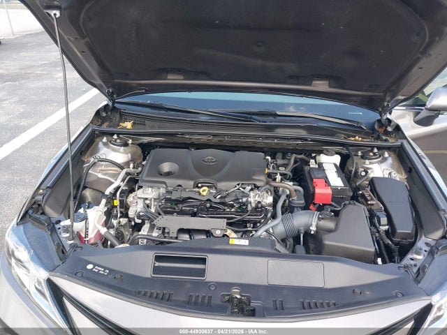 44930637 :رقم المزاد ، 4T1C11AK9RU856317 vin ، 2024 Toyota Camry Le مزاد بيع