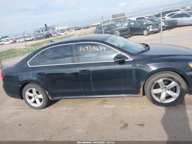 44930639 :رقم المزاد ، 1VWBH7A34CC052380 vin ، 2012 Volkswagen Passat 2.5l Se مزاد بيع