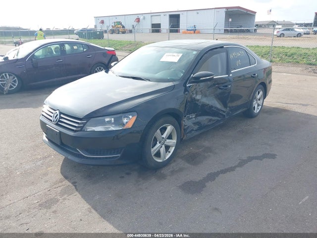 44930639 :رقم المزاد ، 1VWBH7A34CC052380 vin ، 2012 Volkswagen Passat 2.5l Se مزاد بيع