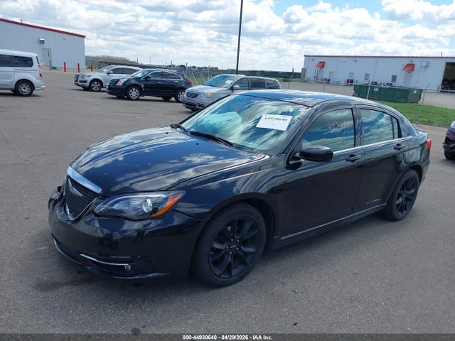 1C3CCBCG3EN186706 Chrysler 200 Limited