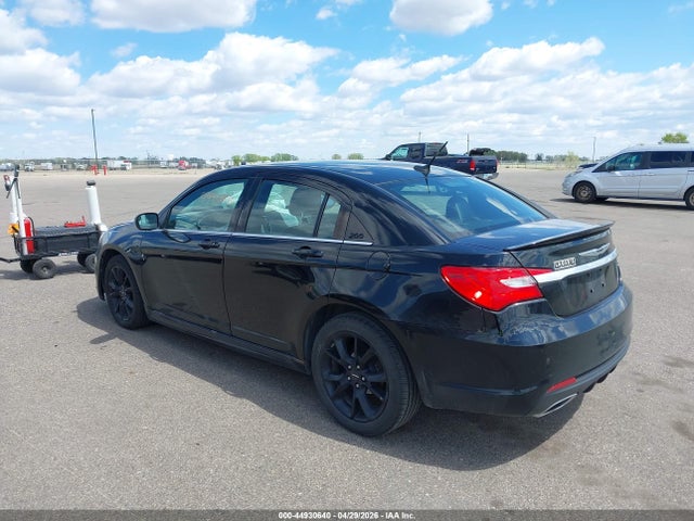 1C3CCBCG3EN186706 Chrysler 200 Limited
