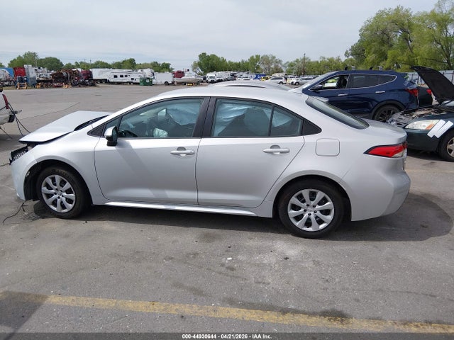 5YFEPMAE2MP232548 Toyota COROLLA LE