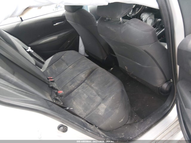 5YFEPMAE2MP232548 Toyota COROLLA LE