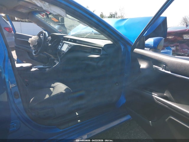 Продажа на аукционе авто 2019 Toyota Camry Le, vin: 4T1B11HK6KU285196, номер лота: 44930659