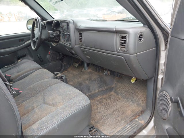 44930685 :رقم المزاد ، 1GTEC14V65E174495 vin ، 2005 Gmc Sierra 1500 Work Truck مزاد بيع