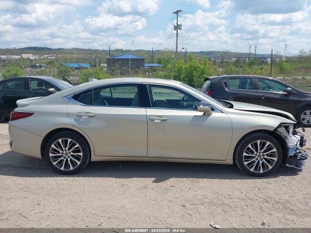Продажа на аукционе авто 2021 Lexus Es 250, vin: 58AD11D18MU001620, номер лота: 44930697