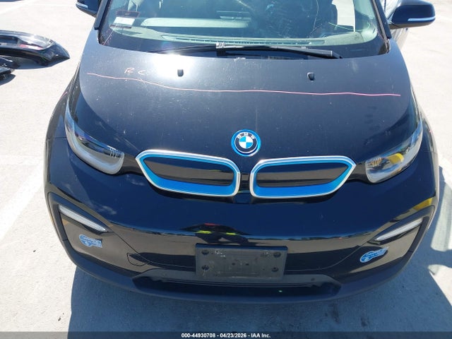 2018 Bmw I3 94ah W/range Extender მანქანა იყიდება აუქციონზე, vin: WBY7Z4C58JVD95621, აუქციონის ნომერი: 44930708