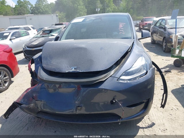 Продажа на аукционе авто 2024 Tesla Model Y Long Range Dual Motor All-wheel Drive, vin: 7SAYGDEE5RA217441, номер лота: 44930714