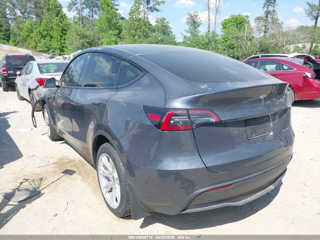 Продажа на аукционе авто 2024 Tesla Model Y Long Range Dual Motor All-wheel Drive, vin: 7SAYGDEE5RA217441, номер лота: 44930714