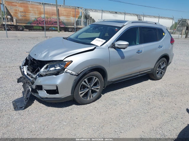 5N1AT2MV1HC747058 Nissan Rogue Sl