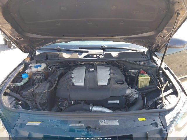 Aukcja sprzedaży 2012 Volkswagen Touareg Tdi Sport, vin: WVGFK9BP4CD004273, numer aukcji: 44930737