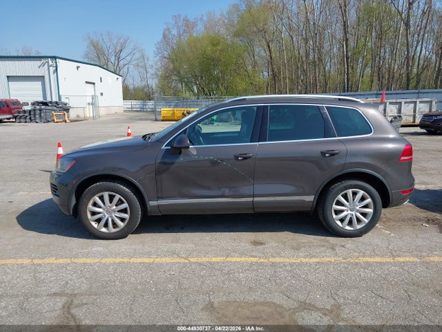 Aukcja sprzedaży 2012 Volkswagen Touareg Tdi Sport, vin: WVGFK9BP4CD004273, numer aukcji: 44930737
