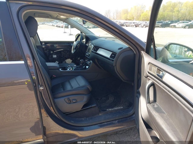 Aukcja sprzedaży 2012 Volkswagen Touareg Tdi Sport, vin: WVGFK9BP4CD004273, numer aukcji: 44930737
