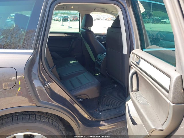 Aukcja sprzedaży 2012 Volkswagen Touareg Tdi Sport, vin: WVGFK9BP4CD004273, numer aukcji: 44930737