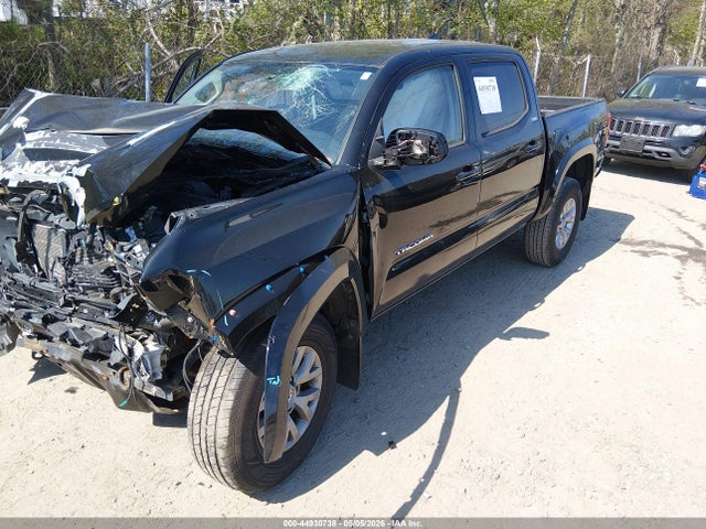 Продажа на аукционе авто 2017 Toyota Tacoma Sr5 V6, vin: 3TMCZ5AN8HM104870, номер лота: 44930738