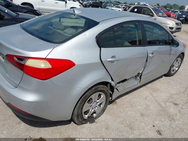 Aukcja sprzedaży 2015 Kia Forte Lx, vin: KNAFK4A66F5375074, numer aukcji: 44930753