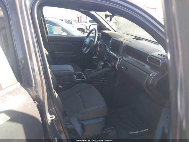 3TMLB5JN3RM012118 Toyota Tacoma Sr5