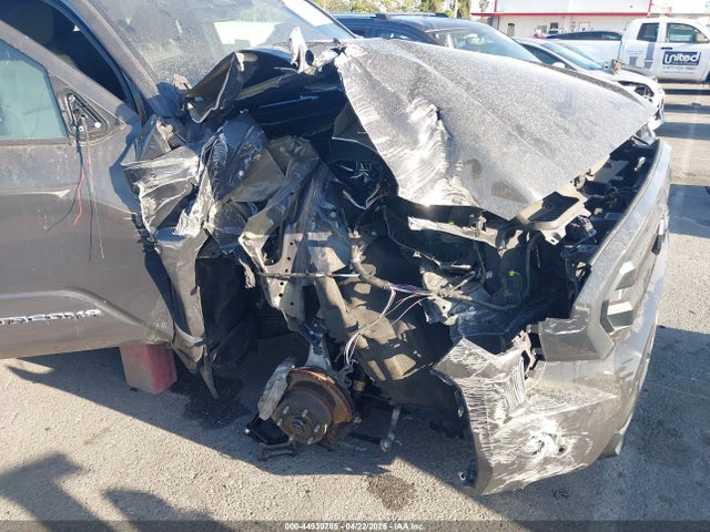 3TMLB5JN3RM012118 Toyota Tacoma Sr5