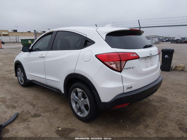 Honda HR-V LX 2018 3CZRU5H34JM705433 Image 3