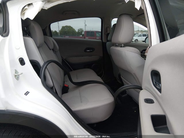 Honda HR-V LX 2018 3CZRU5H34JM705433 Image 8