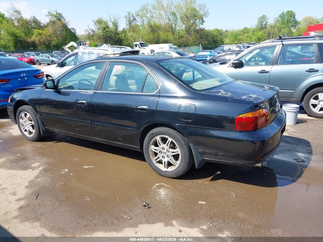 44930817 :رقم المزاد ، 19UUA5646XA033144 vin ، 1999 Acura Tl 3.2 مزاد بيع