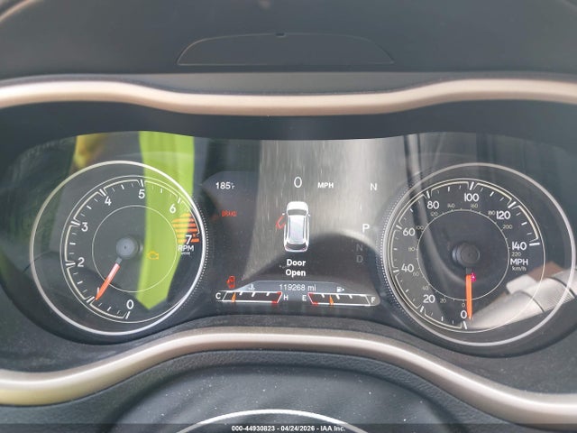 Продажа на аукционе авто 2017 Jeep Cherokee Limited 4x4, vin: 1C4PJMDB1HW528024, номер лота: 44930823