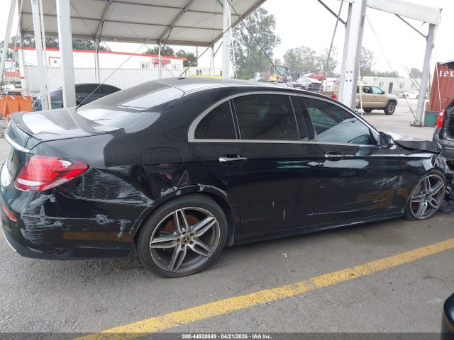 Aukcja sprzedaży 2019 Mercedes-benz E 300, vin: WDDZF4JB0KA555787, numer aukcji: 44930849