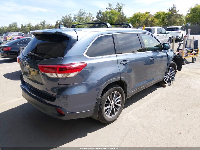 Aukcja sprzedaży 2019 Toyota Highlander Xle, vin: 5TDJZRFH5KS924879, numer aukcji: 44930861