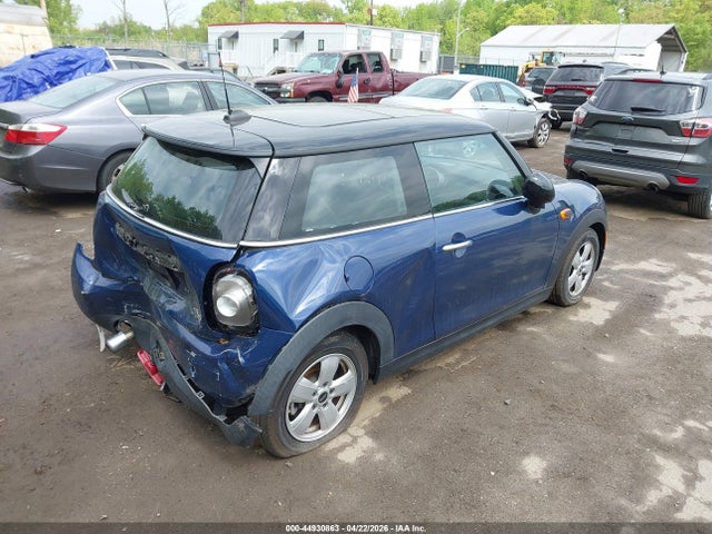 Продаж на аукціоні авто 2016 Mini Hardtop Cooper, vin: WMWXP5C53G2D14772, номер лоту: 44930863