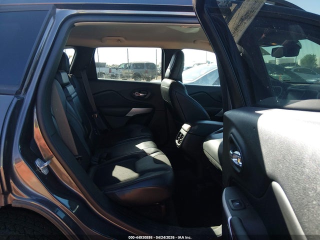 2018 Jeep Cherokee Trailhawk 4x4 მანქანა იყიდება აუქციონზე, vin: 1C4PJMBB1JD561318, აუქციონის ნომერი: 44930898