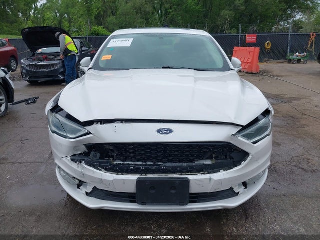 Продажа на аукционе авто 2017 Ford Fusion Se, vin: 3FA6P0HD0HR194933, номер лота: 44930901