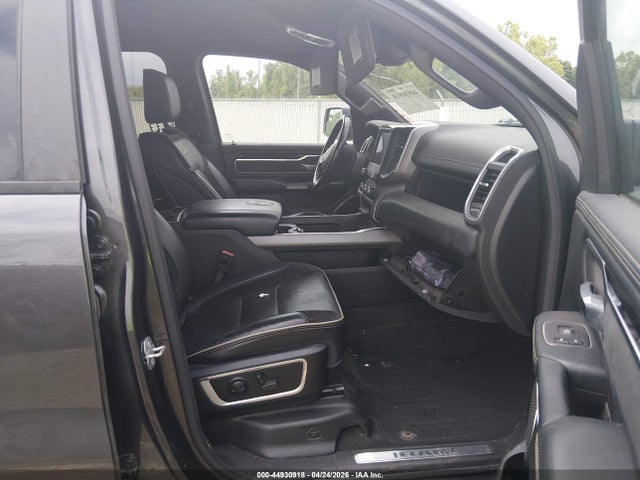 44930918 :رقم المزاد ، 1C6RREJT1NN178410 vin ، 2022 Ram 1500 Laramie  4x2 5'7 Box مزاد بيع
