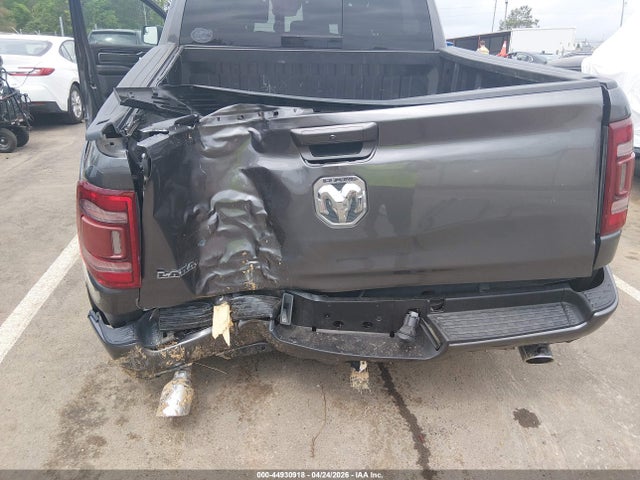 44930918 :رقم المزاد ، 1C6RREJT1NN178410 vin ، 2022 Ram 1500 Laramie  4x2 5'7 Box مزاد بيع