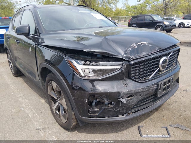 Продаж на аукціоні авто 2024 Volvo Xc40 B5 Core Dark Theme, vin: YV4L12UK1R2311095, номер лоту: 44930931
