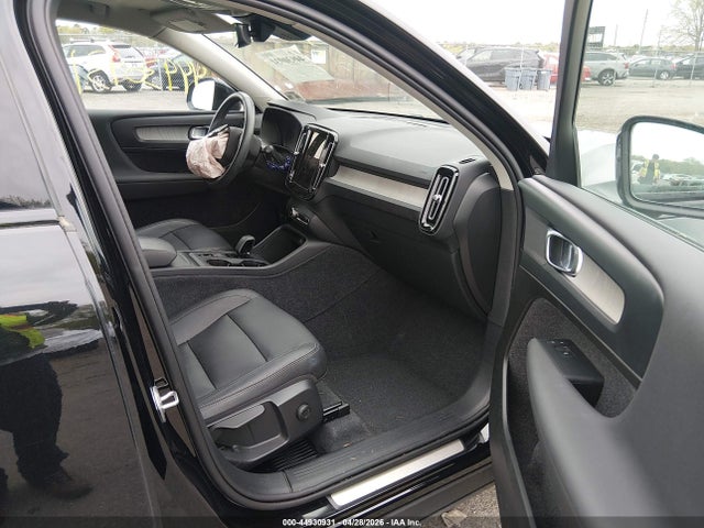 Продаж на аукціоні авто 2024 Volvo Xc40 B5 Core Dark Theme, vin: YV4L12UK1R2311095, номер лоту: 44930931