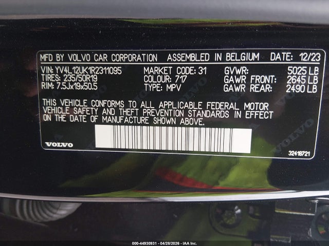 Продаж на аукціоні авто 2024 Volvo Xc40 B5 Core Dark Theme, vin: YV4L12UK1R2311095, номер лоту: 44930931