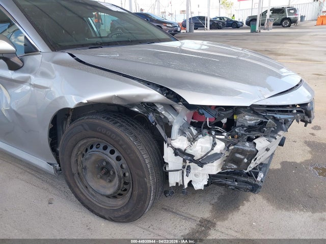 4T1C31AK6NU570106 Toyota Camry Le Hybrid