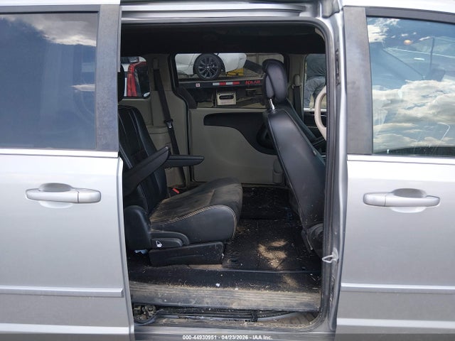 44930951 :رقم المزاد ، 2C4RDGCG2HR749123 vin ، 2017 Dodge Grand Caravan Sxt مزاد بيع