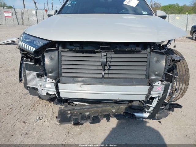 44930958 :رقم المزاد ، WA1VXBF76PD013141 vin ، 2023 Audi Q7 Prestige 55 Tfsi Quattro Tiptronic مزاد بيع