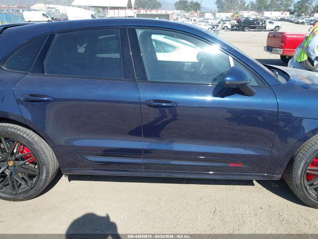 WP1AF2A54NLB30313 Porsche Macan Gts