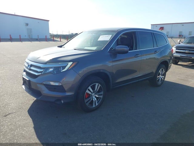 Продаж на аукціоні авто 2017 Honda Pilot Ex, vin: 5FNYF6H38HB031805, номер лоту: 44930983