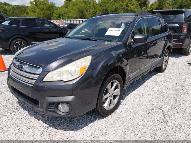 44930991 :رقم المزاد ، 4S4BRBCC0D3235501 vin ، 2013 Subaru Outback 2.5i Premium مزاد بيع