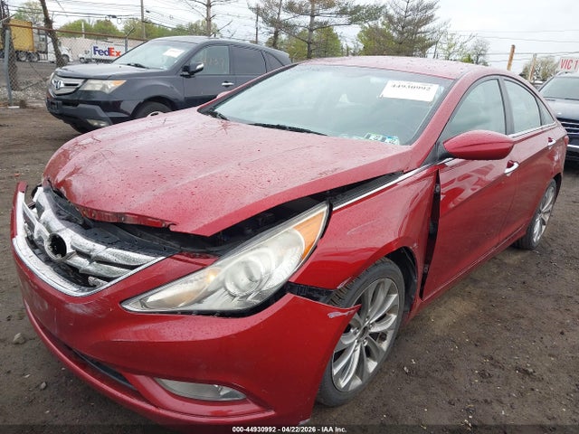 44930992 :رقم المزاد ، 5NPEC4ACXBH099896 vin ، 2011 Hyundai Sonata Se مزاد بيع
