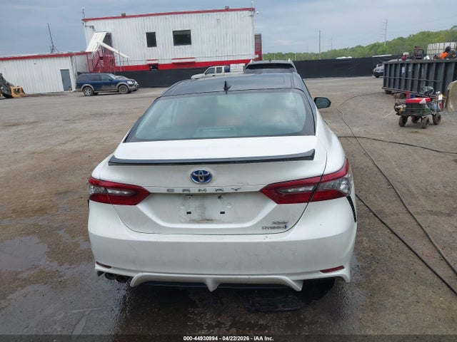 Продажа на аукционе авто 2021 Toyota Camry Xse Hybrid, vin: 4T1K31AK3MU022140, номер лота: 44930994