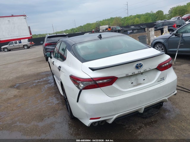 Продажа на аукционе авто 2021 Toyota Camry Xse Hybrid, vin: 4T1K31AK3MU022140, номер лота: 44930994