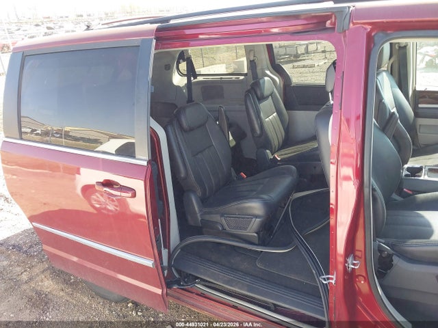 Продажа на аукционе авто 2010 Chrysler Town & Country Touring Plus, vin: 2A4RR8DX3AR353272, номер лота: 44931021