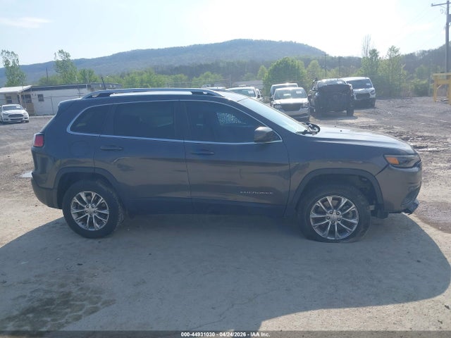 44931030 :رقم المزاد ، 1C4PJMMX8MD231155 vin ، 2021 Jeep Cherokee Latitude Lux 4x4 مزاد بيع