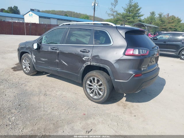 44931030 :رقم المزاد ، 1C4PJMMX8MD231155 vin ، 2021 Jeep Cherokee Latitude Lux 4x4 مزاد بيع