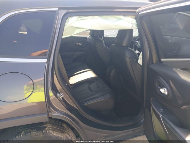 44931030 :رقم المزاد ، 1C4PJMMX8MD231155 vin ، 2021 Jeep Cherokee Latitude Lux 4x4 مزاد بيع