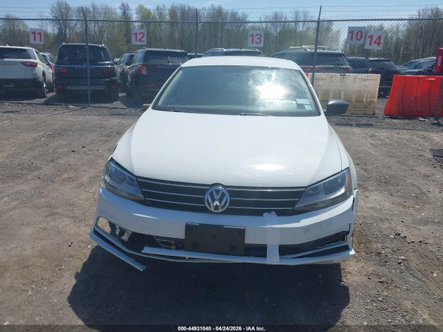2015 Volkswagen Jetta 2.0l S მანქანა იყიდება აუქციონზე, vin: 3VW2K7AJ2FM336643, აუქციონის ნომერი: 44931040